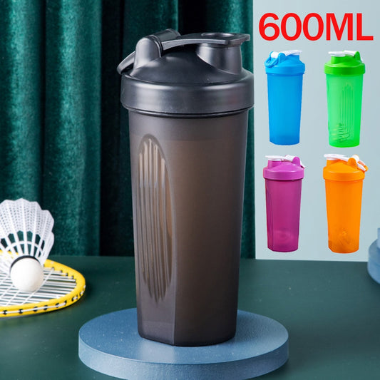 Keep Hydrated and Mix with Ease: 600ml BPA-Free Leakproof Fitness Shaker Bottle with Stainless Steel Mixing Ball